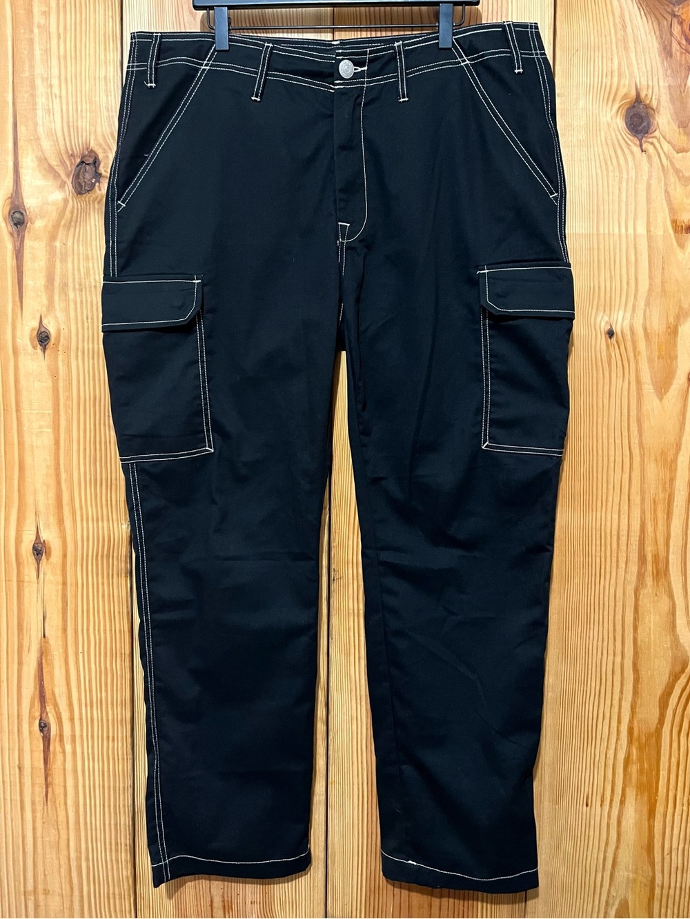 Men's True Religion Black Cargo Pants with Back Pocket Flaps Size 36